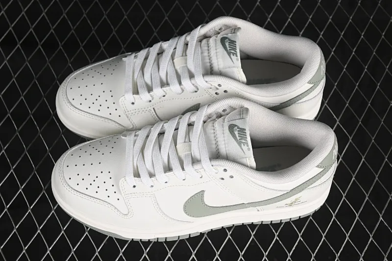All Categories Nk SB Dunk Series Nk SB Dunk Low Low-top sneakers Nike SB Dunk Low Born Free Anniversary high-end customization Low-top casual sneakers WG0406-021